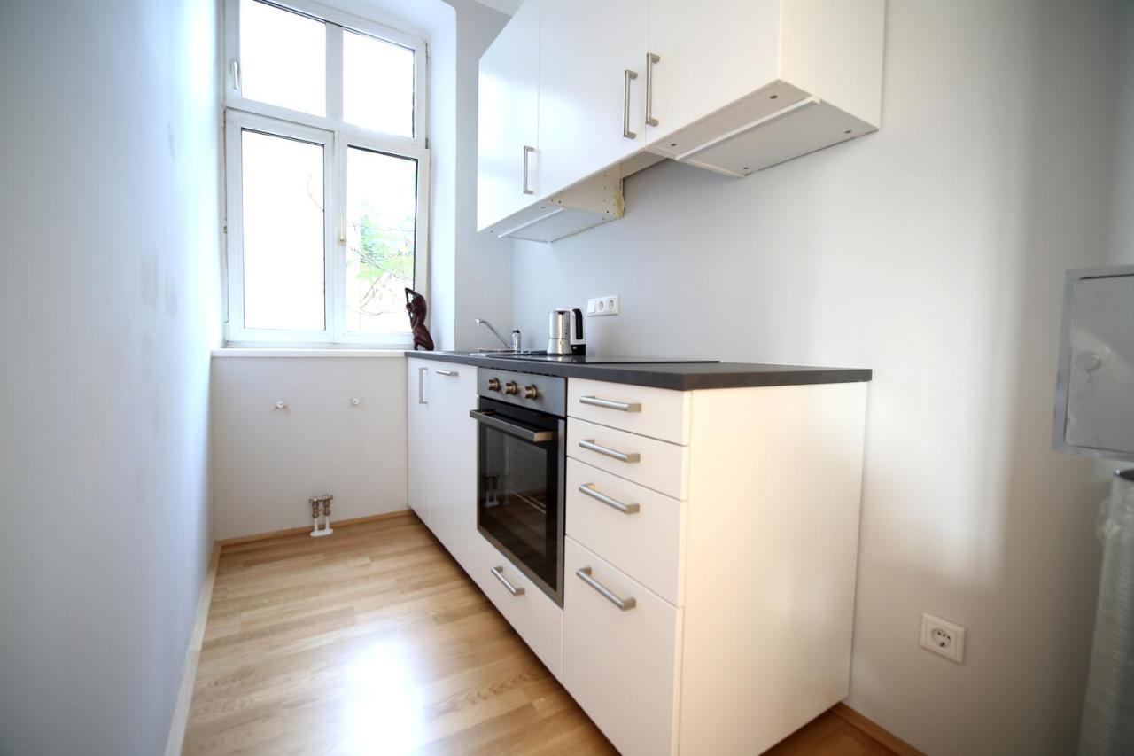 Classic, Modern & Sunny. 7Min To Vienna'S Center! Luaran gambar